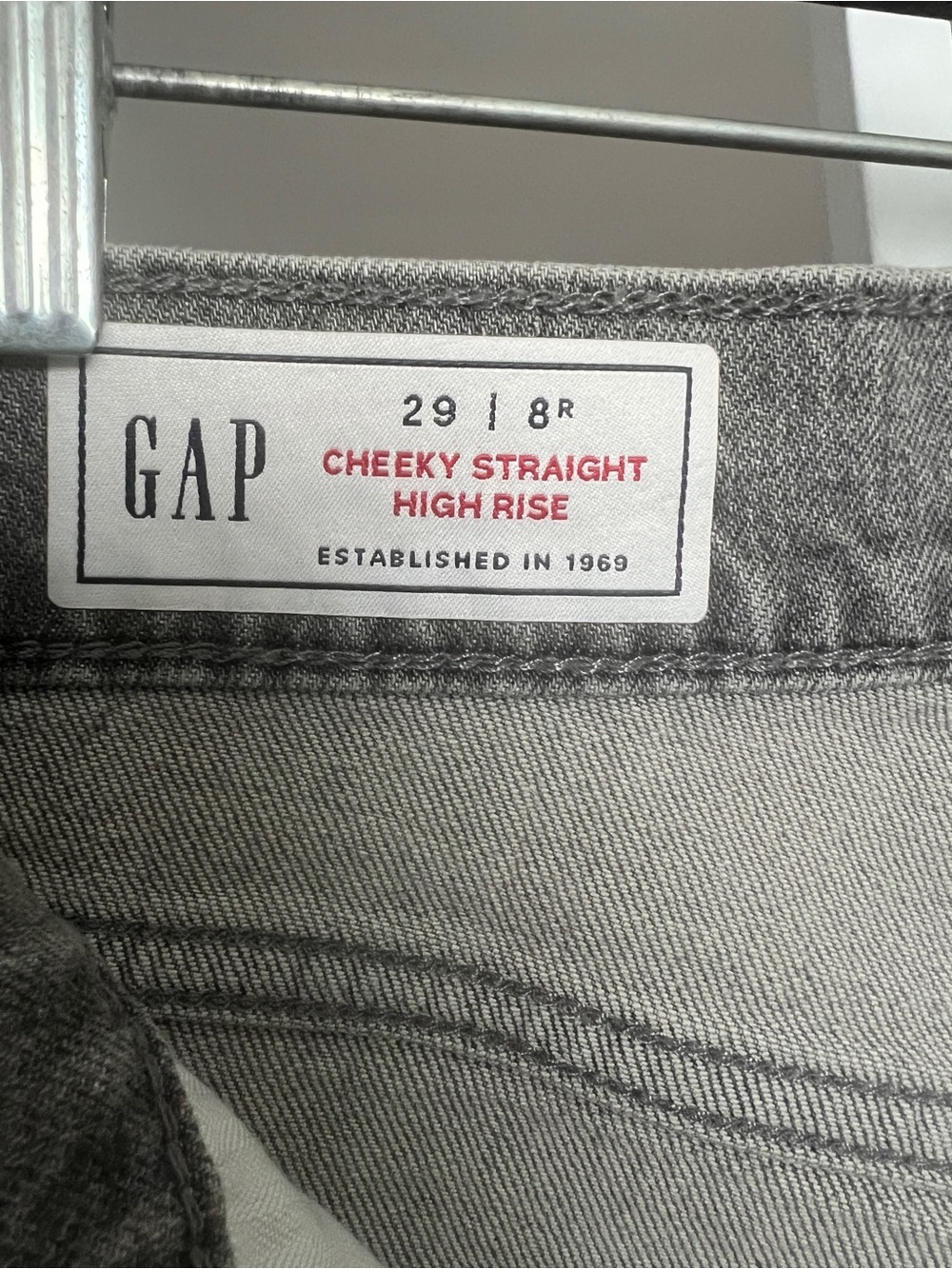 GAP Cheeky Straight High Rise Jeans Minimalist Classic Button Up Gray SZ 8 - Picture 6 of 8